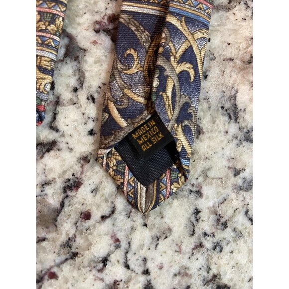 Bill Blass MensSilk Neck Tie Blue Tan Red Paisley Work Dad Gift - Picture 5 of 6